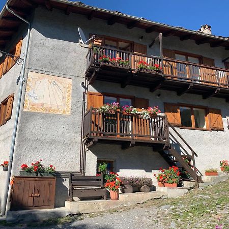 San Marco Farmhouse With A View. Sauze D'Oulx Exterior photo
